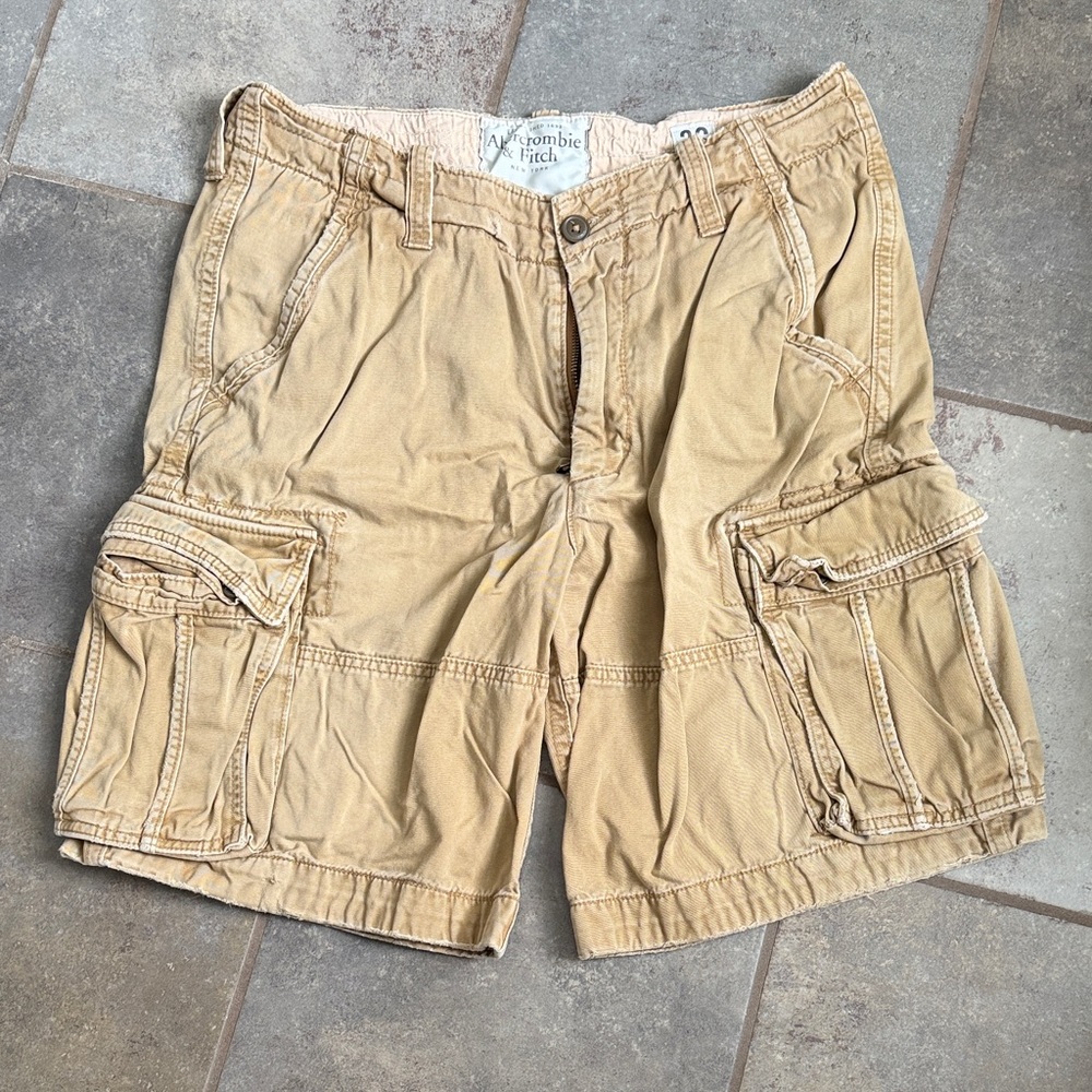 Vintage Abercrombie & Fitch Men's Khaki Cargo Shorts
